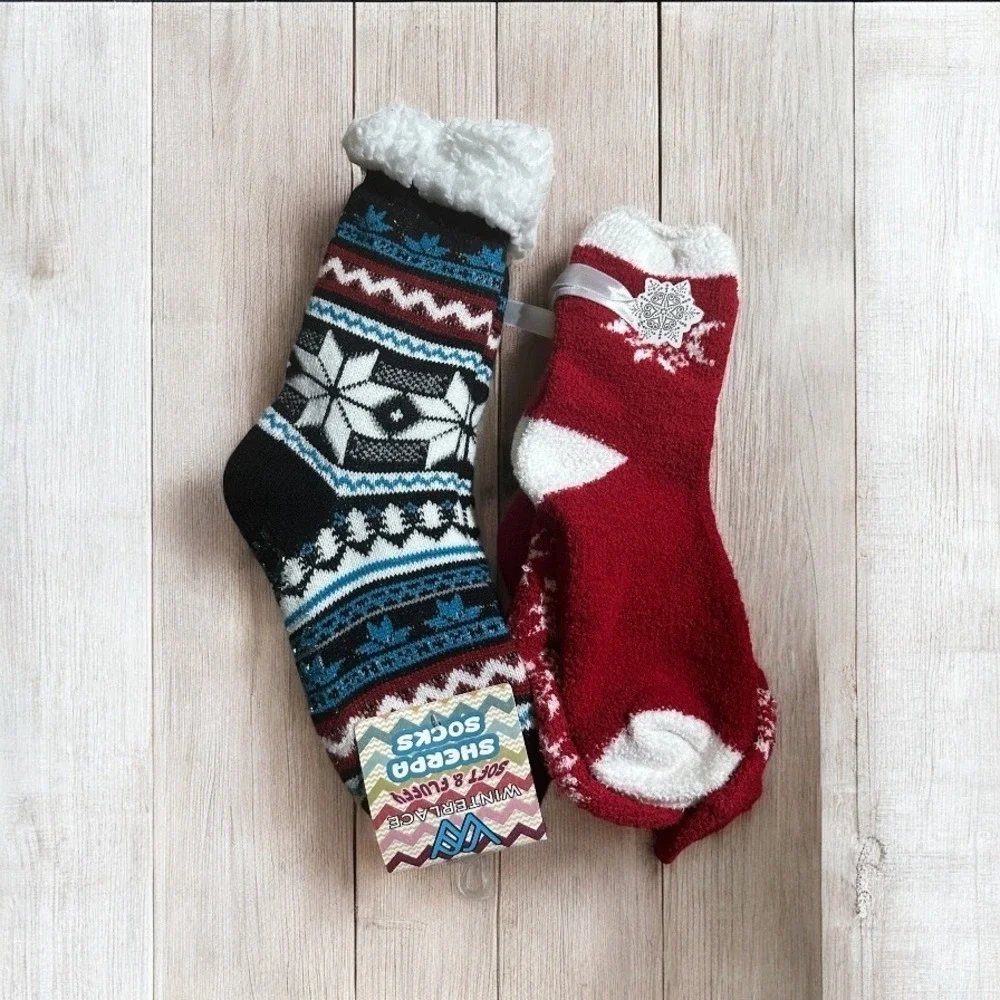 Winterlace Sherpa Socks Soft & Fluffy Two Pair Snowflake Cabin Socks